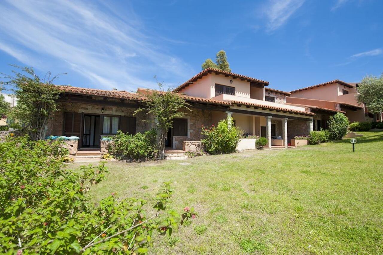 Residence Approdo Verde San Teodoro  Bagian luar foto