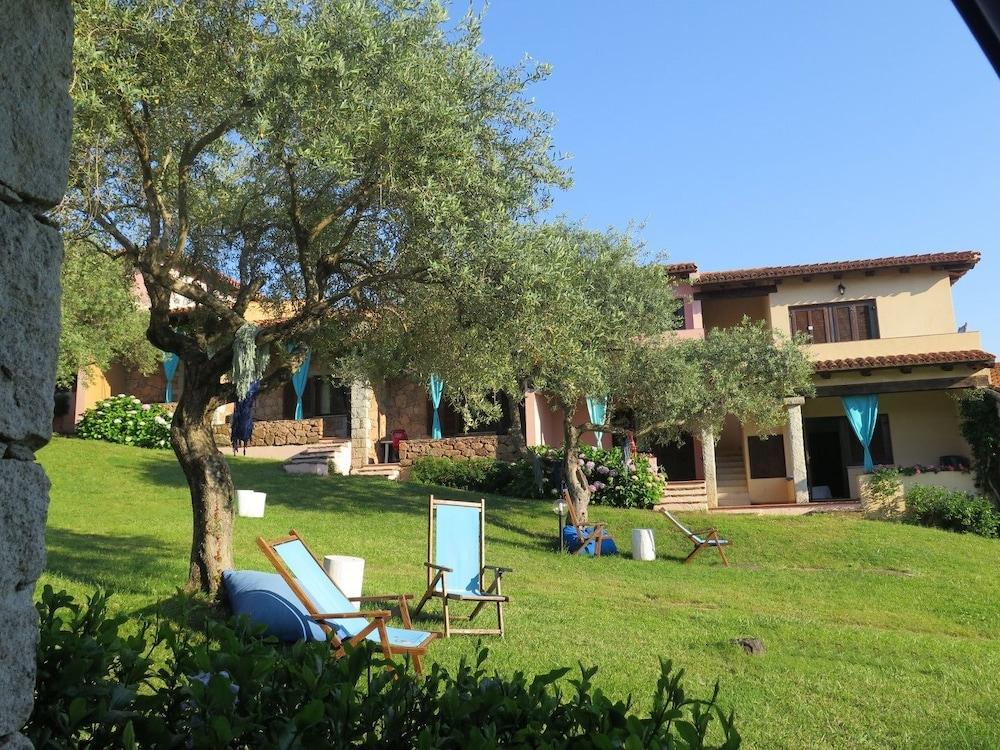 Residence Approdo Verde San Teodoro  Bagian luar foto